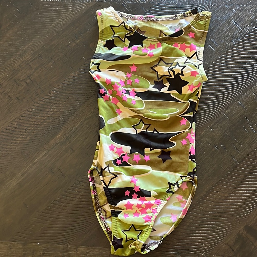 Unknown brand. Camouflage with stars leotard. Similar in size to GK CS.